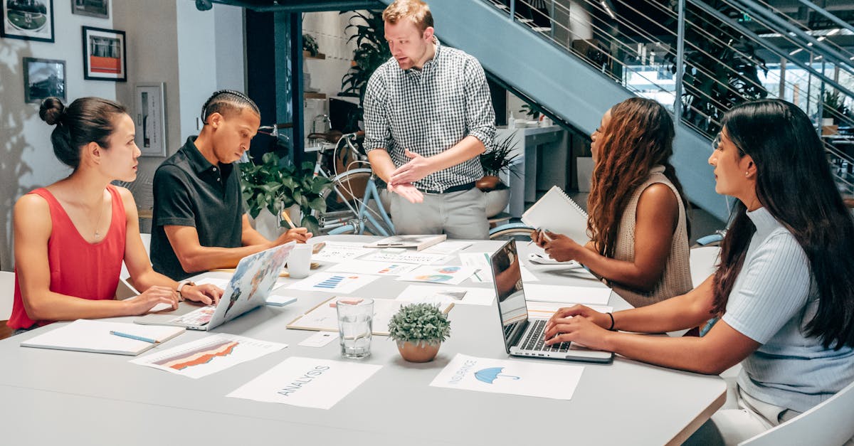 普通游戏与VR游戏中的技术支持辅助问题探讨