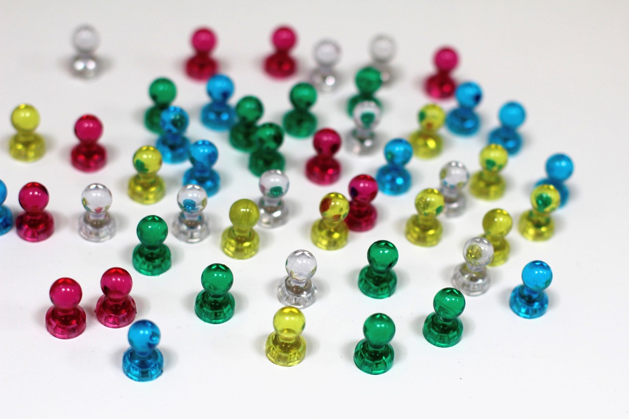 老微信号码批发:美服魔兽如何注册账号